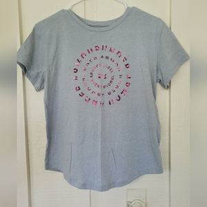 EUC Girls Under Armour Tee Shirt